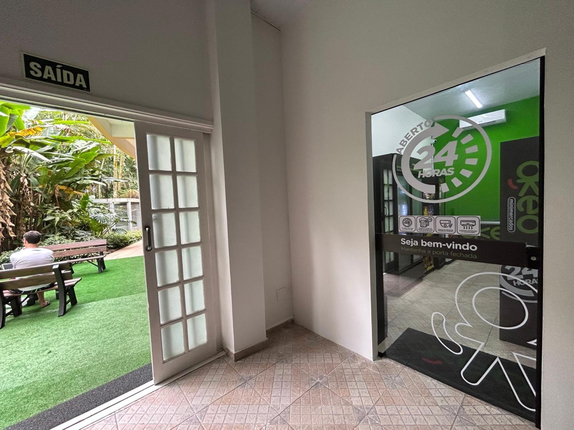 Fabuloso Flat 225, 2 Piscinas Climatizadas, Sky Com 170 Canais,Tv Com Xbox, Internet Particular 500M Bertioga, Riviera De Sao Lourenco Flat Duplex Inteiro, Adega, Cozinha Equipada Completa Servico De Hotelaria, Servico De Praia Nos Finais De Semana エクステリア 写真